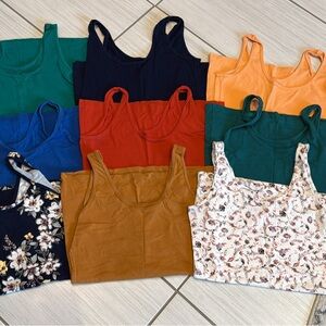 Floral and Solid Tank Tops Set